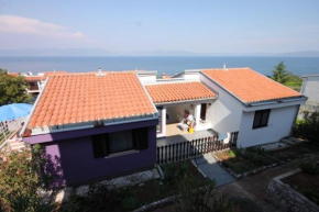  Apartments with a parking space Ravni, Labin - 7674  Равни